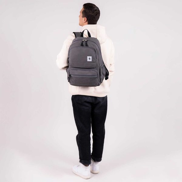 Mochila escolar juvenil 1818 by Chenson gris con amplio espacio
