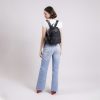 Mochila para mujer Barbie by Chenson en negro con estilo moderno